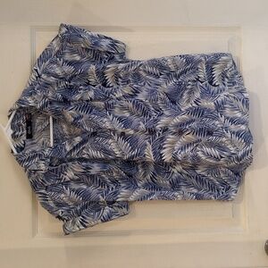 VINTAGE Tapestry | Made In USA | Blue & White Pawn Frawns | Button Down